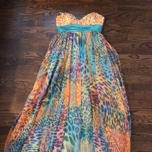 Long great condition Jovani leopar dress -Peaches